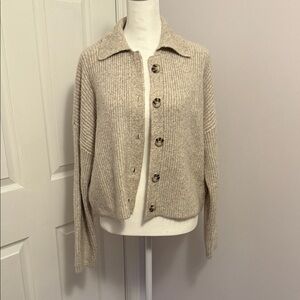 Jessica Simpson Beige Button-Up Cardigan